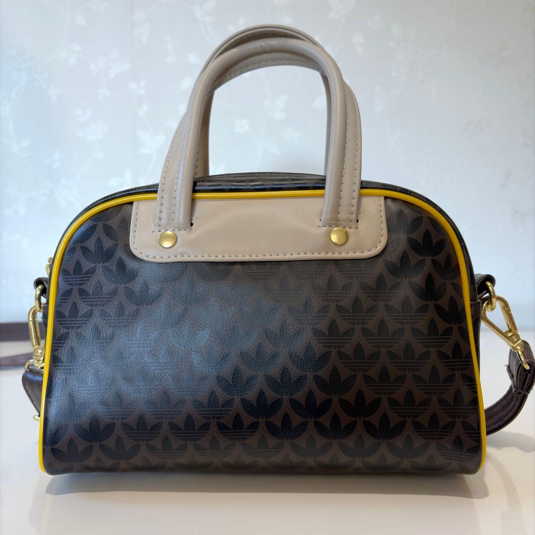 アディダス モノグラム ミニ ボウリングバッグ トレフォイル ミニボストンバッグ