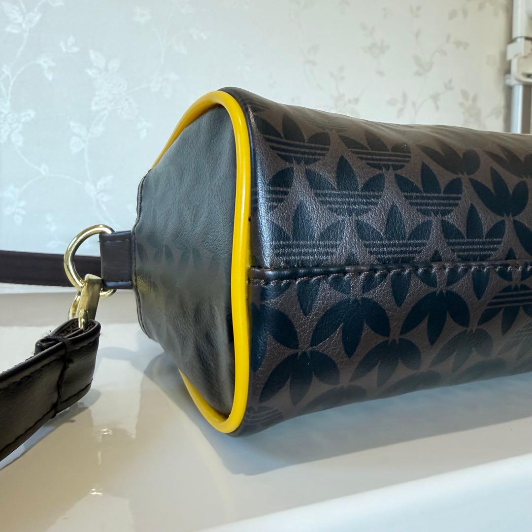 アディダス モノグラム ミニ ボウリングバッグ トレフォイル ミニボストンバッグ