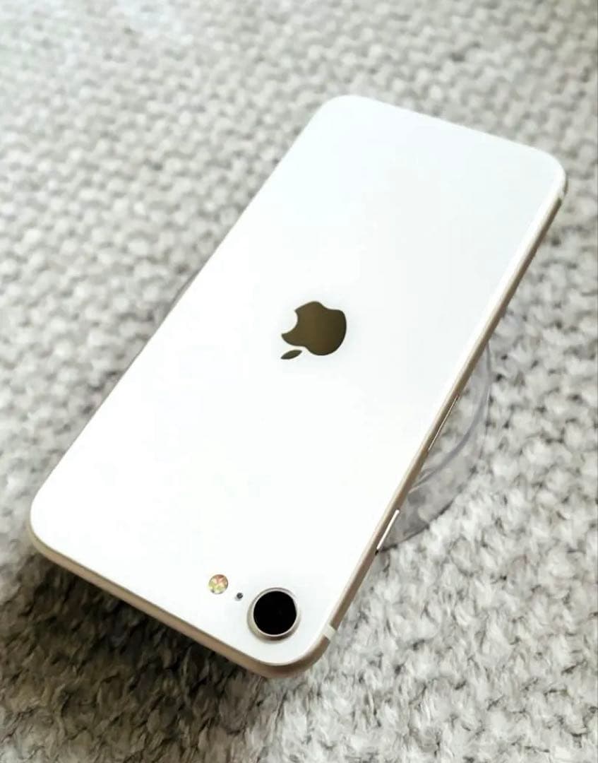 【美品】 Apple iPhone SE (第3世代) スターライト 100%