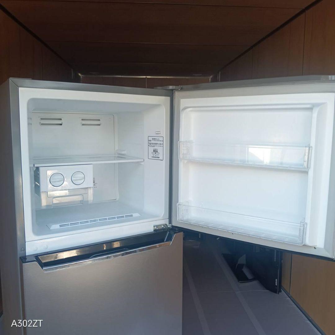 C06B8 翌日到着可能　ハイセンス　人気モデル　大型冷蔵庫　227L