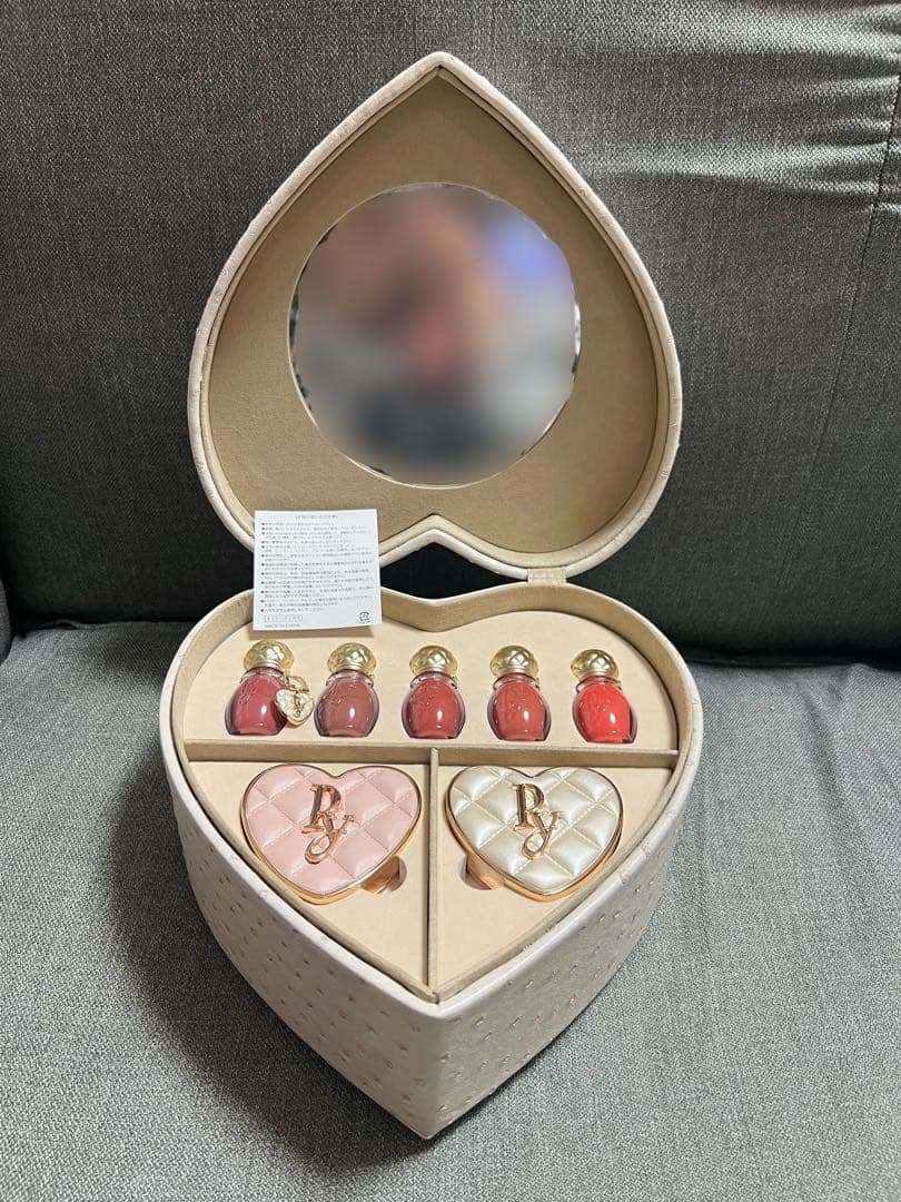 【本日限定価格】Peony NOBLE SECRET HOLIDAY BOX