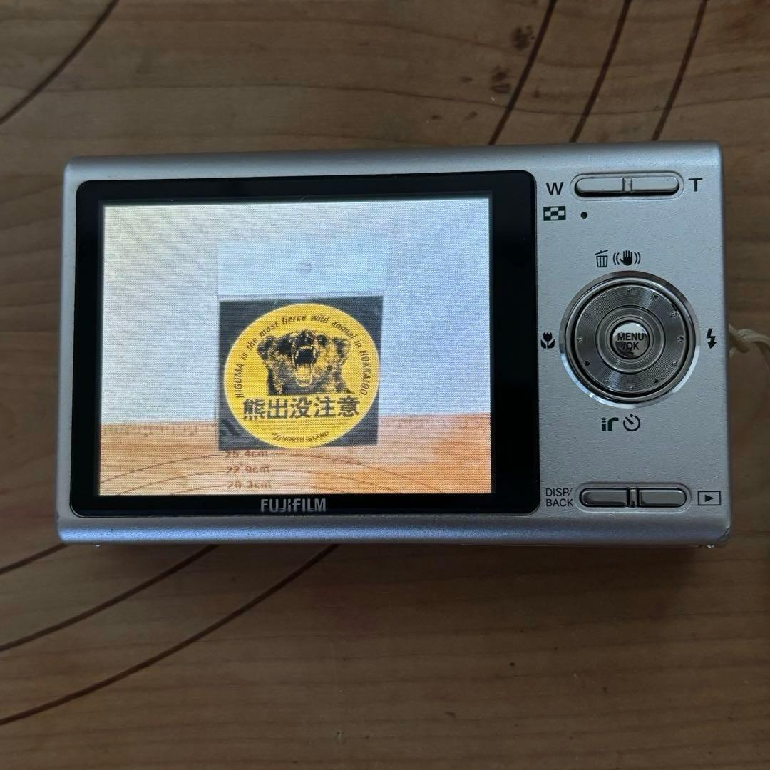 ★FUJIFILM★FINEPIX Z200fd★ピンク★コンデジ★完動品★
