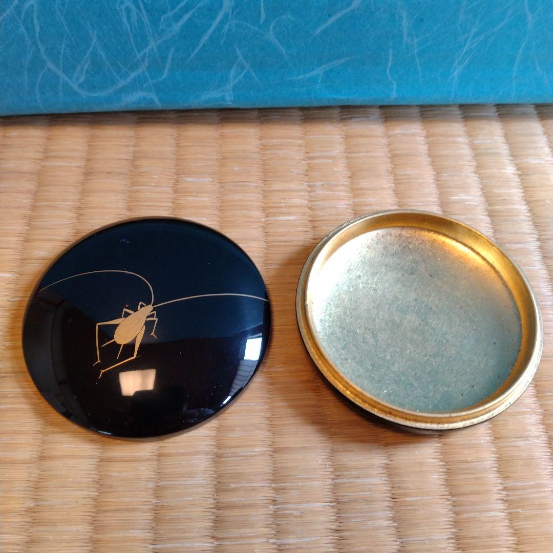 茶道具　期間限定特価　鈴虫香合(鳳斎)内金地