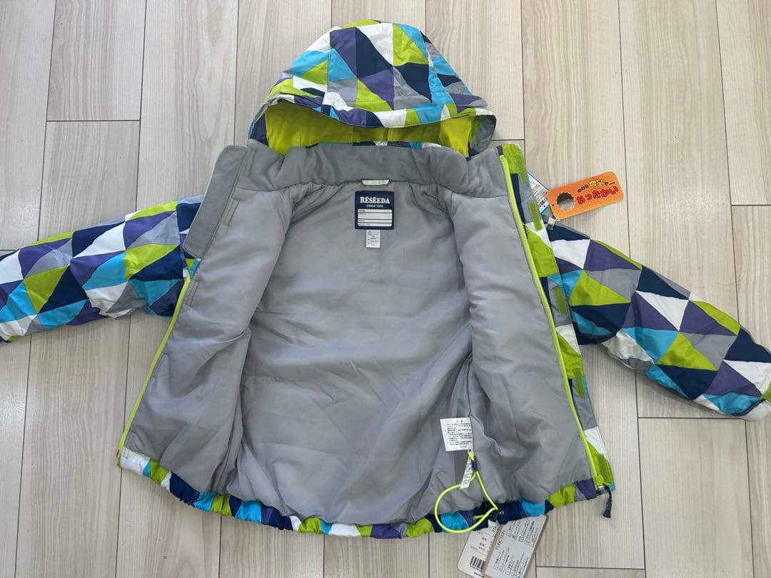 オンヨネ/RESEEDAの子ども用スキーウェア 幾何学模様