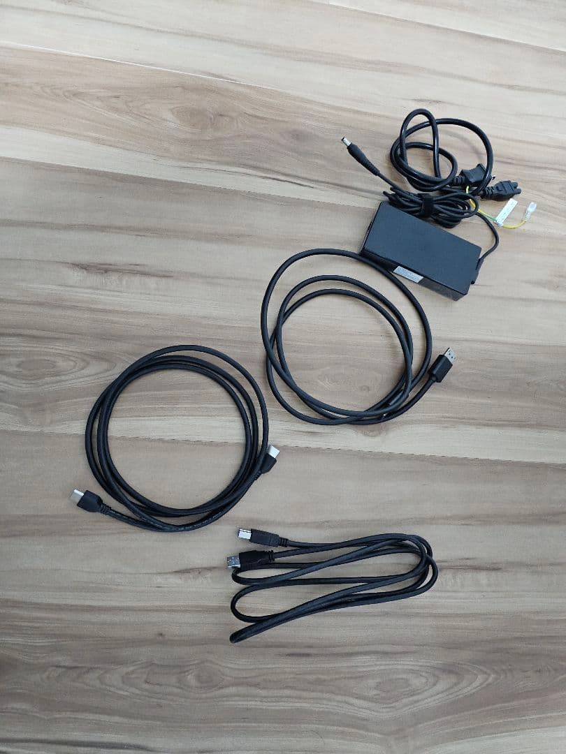 ASUS VG28UQL1A 28インチ4K144Hzゲーミングモニタ