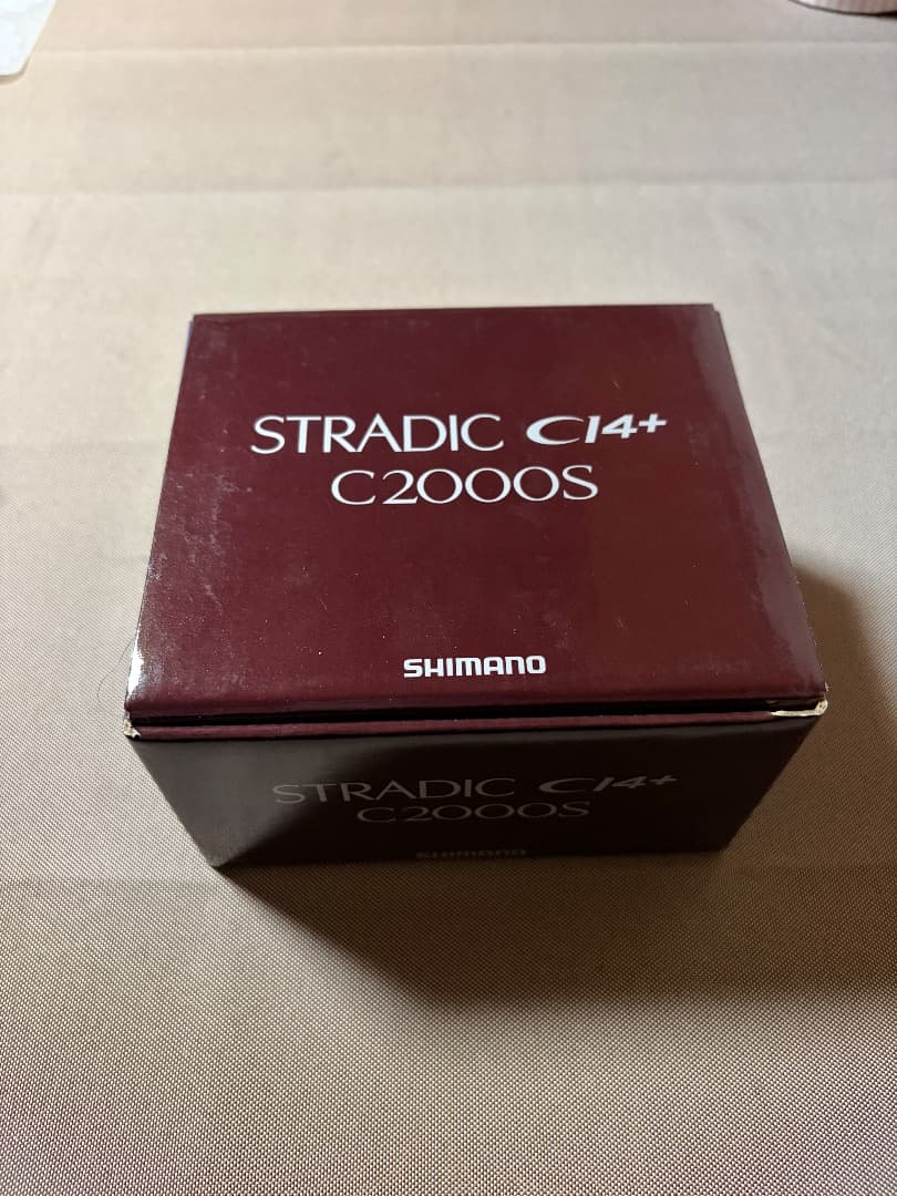 シマノ 16 ストラディック CI4+ C2000S +純正スプール付き