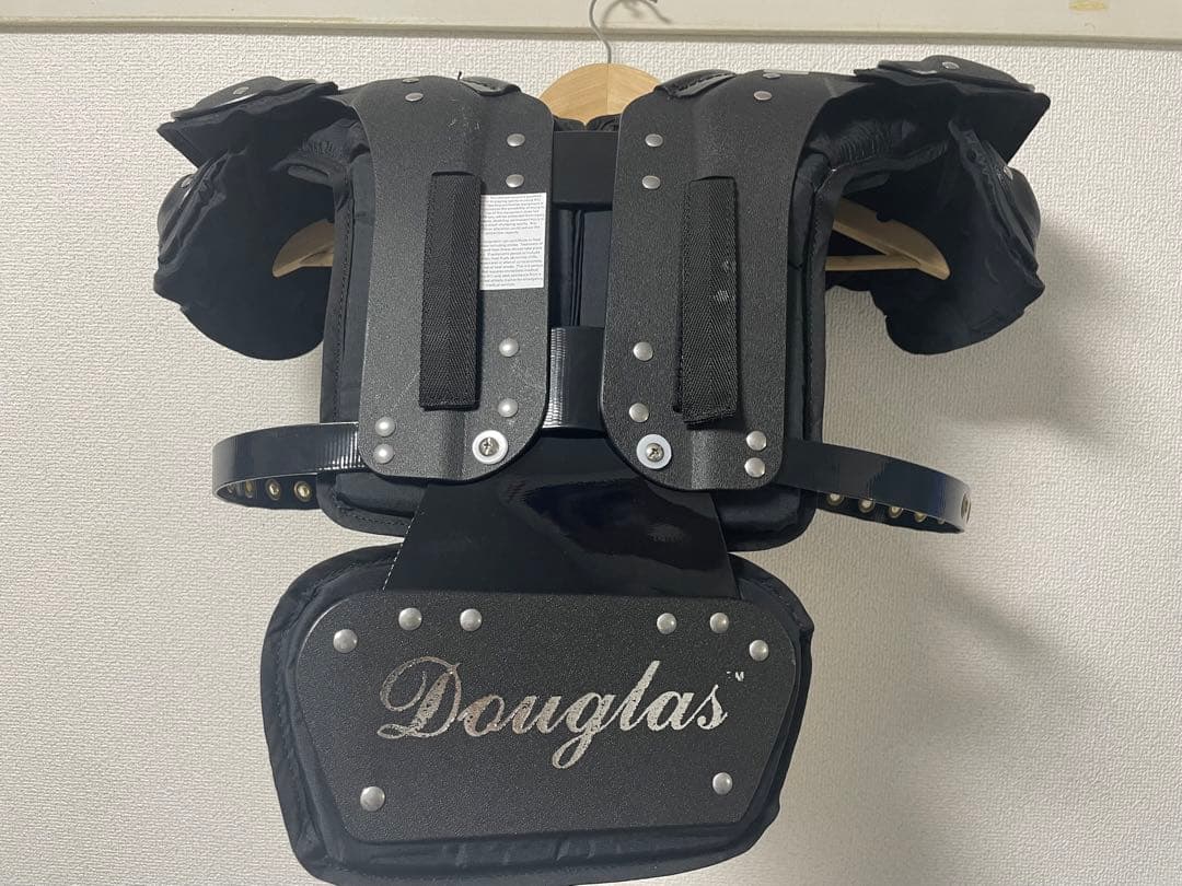 ダグラス　最新型　ショルダーパッド　FX4 サイズXS