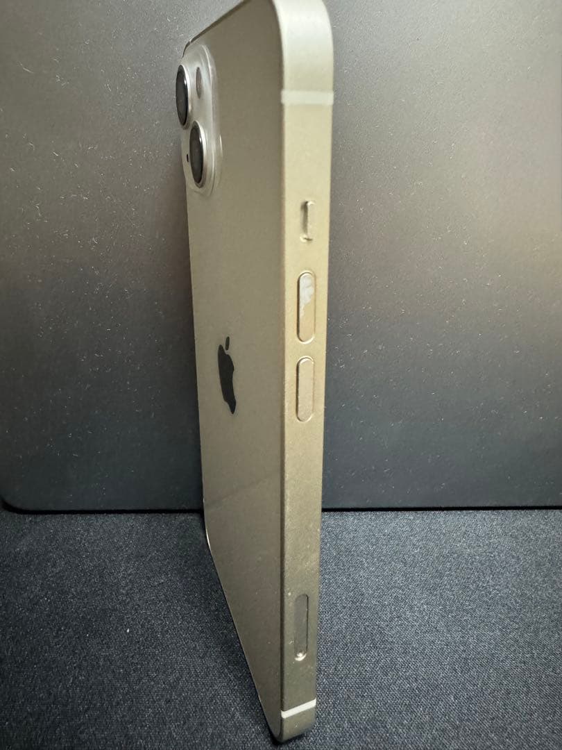 iPhone 13 新品外装、大容量バッテリー　訳あり