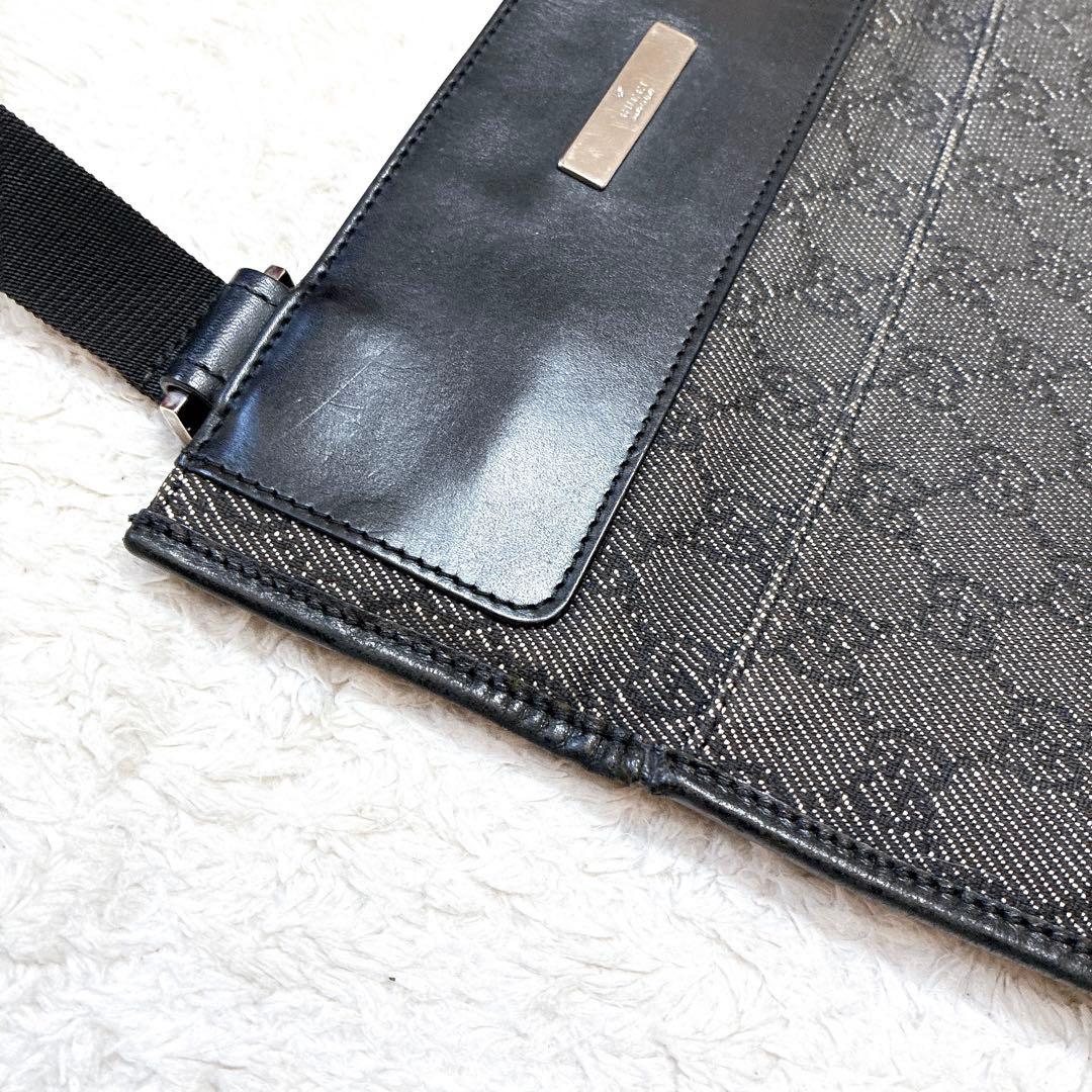 グッチ　サコッシュ　ショルダーバッグ　ナイロン　レザー　黒