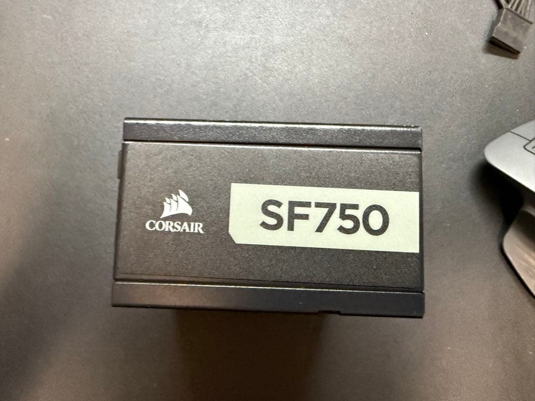 Corsair SF750 SFX 電源ユニット 750w プラチナ認証