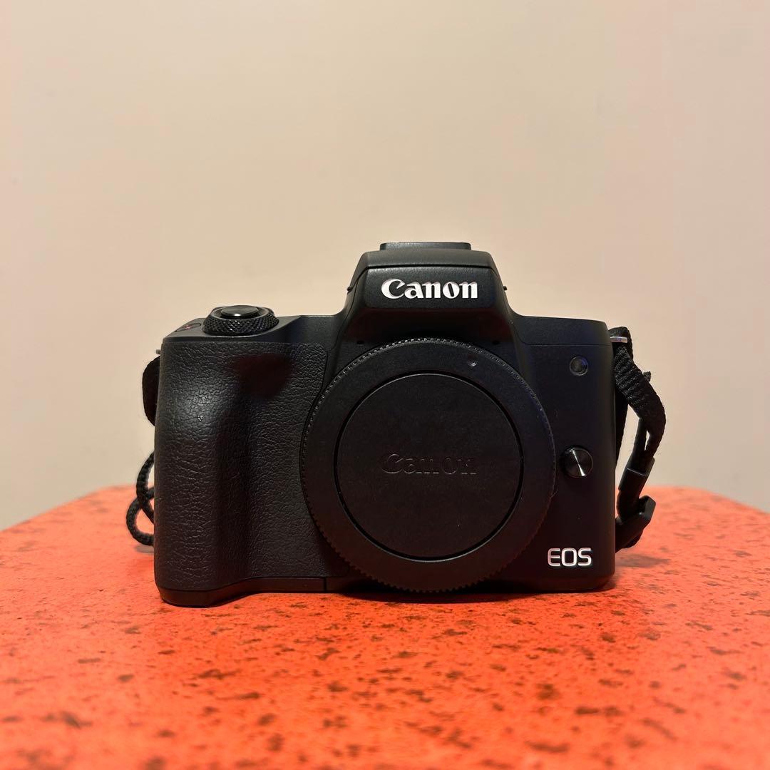 Canon EOS Kiss M2 ブラック　付属品多数