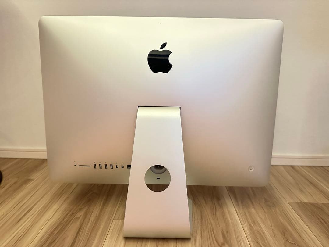 Apple iMac 21.5インチ (Late 2013)