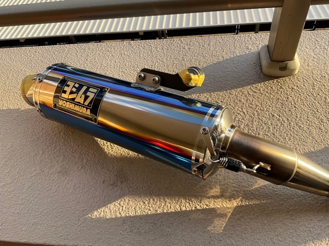 NMAX125ヨシムラGP−MAGUNUMチタンブルー