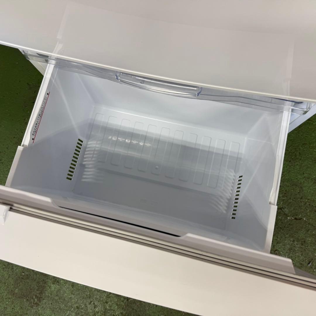 320 三菱　大型冷蔵庫　300L強　小型　家庭用　右開き　格安モデル　自動製氷