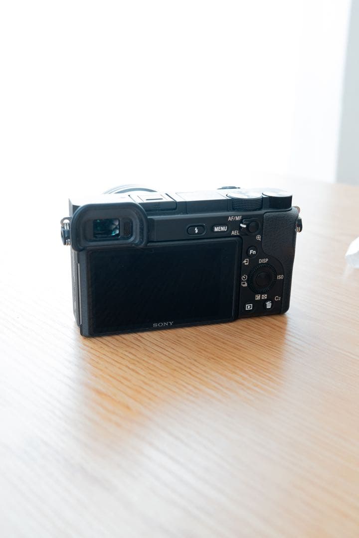 【値下げ】SONY α6400 ダブルズームレンズキット（2024年製）