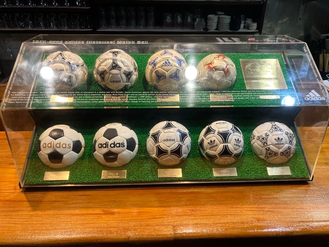 日韓W杯記念ボール ヒストリカルマッチボール9個セット限定品