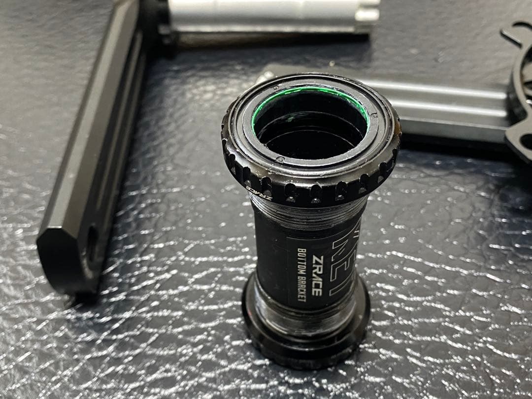 【未使用】ZRACE ピストクランク 165mm PCD144 おまけ付き