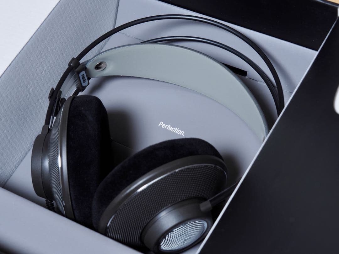 AKG K612 PRO モニターヘッドフォン