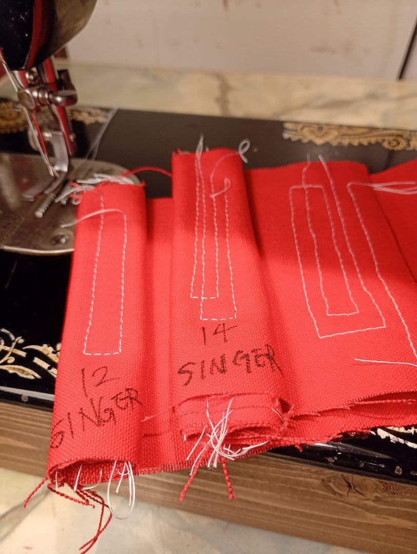 シンガー　スフィンクス　縫うためのアンティークミシン　レトロ