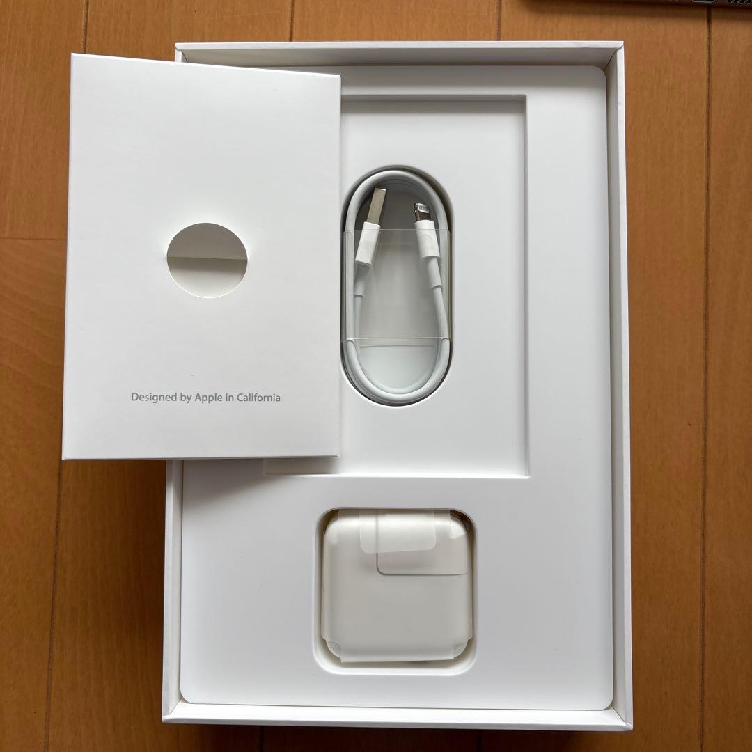 iPad mini 4 Wi-Fi+Cellular 64GB スペースグレー