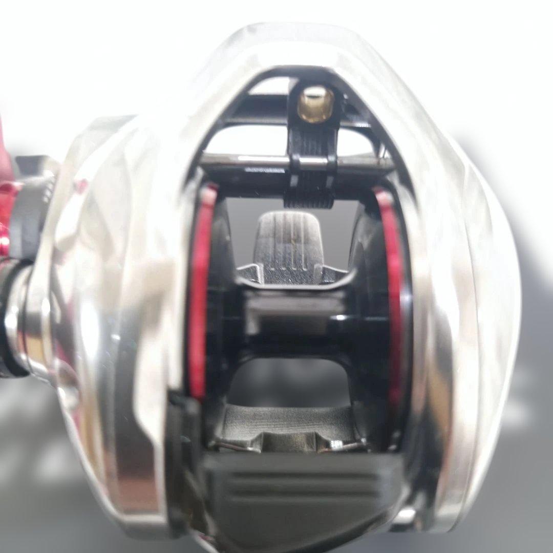 【142】美品 シマノ スコーピオンMD 301XGLHベイトリール【左巻き】