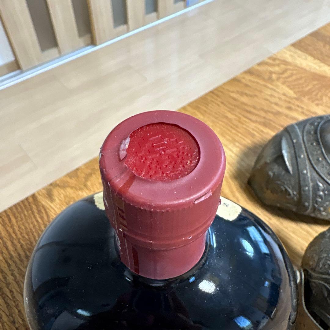 サントリー　オールド　甲冑　鎧　700ml 40%