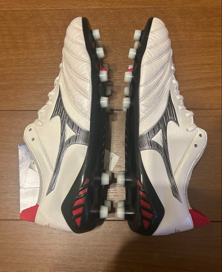 【ほぼ新品】MIZUNO MORELIA NEO Ⅲ JAPAN