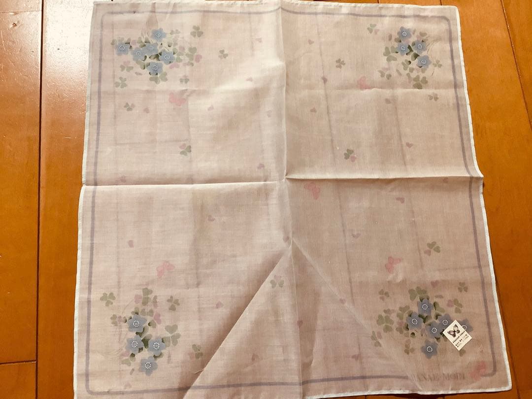 c*i様 Christian Dior、DAKS,TRUSSARDI のハンカチ