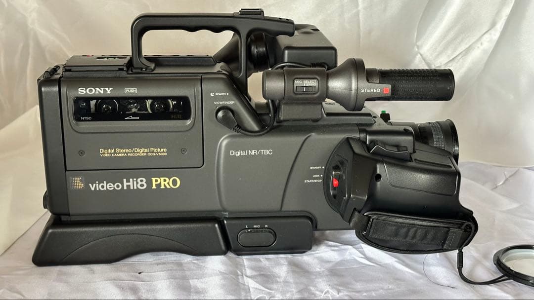 【値下】【希少】Sony CCD-V5000 VideoHi8 PRO 付属品付