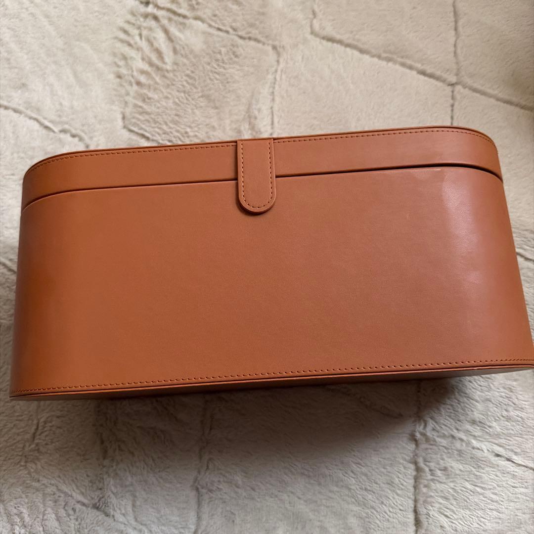 Dyson Airwrap ヘアスタイラー