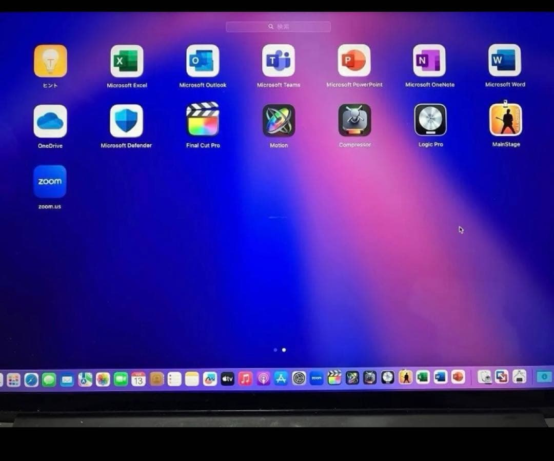 Sequoia プラス仮想windows ,MacBook Pro ,15インチ