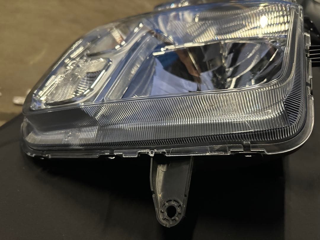 スズキ純正 DA17W DA17V ヘッドライト