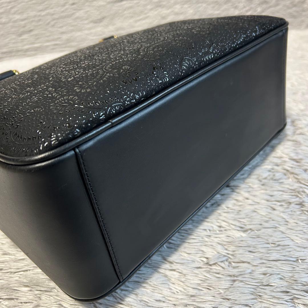 印傳屋 印伝　ハンドバッグ 鹿革 レザーバッグ　ブラック　甲州印伝 漆模様