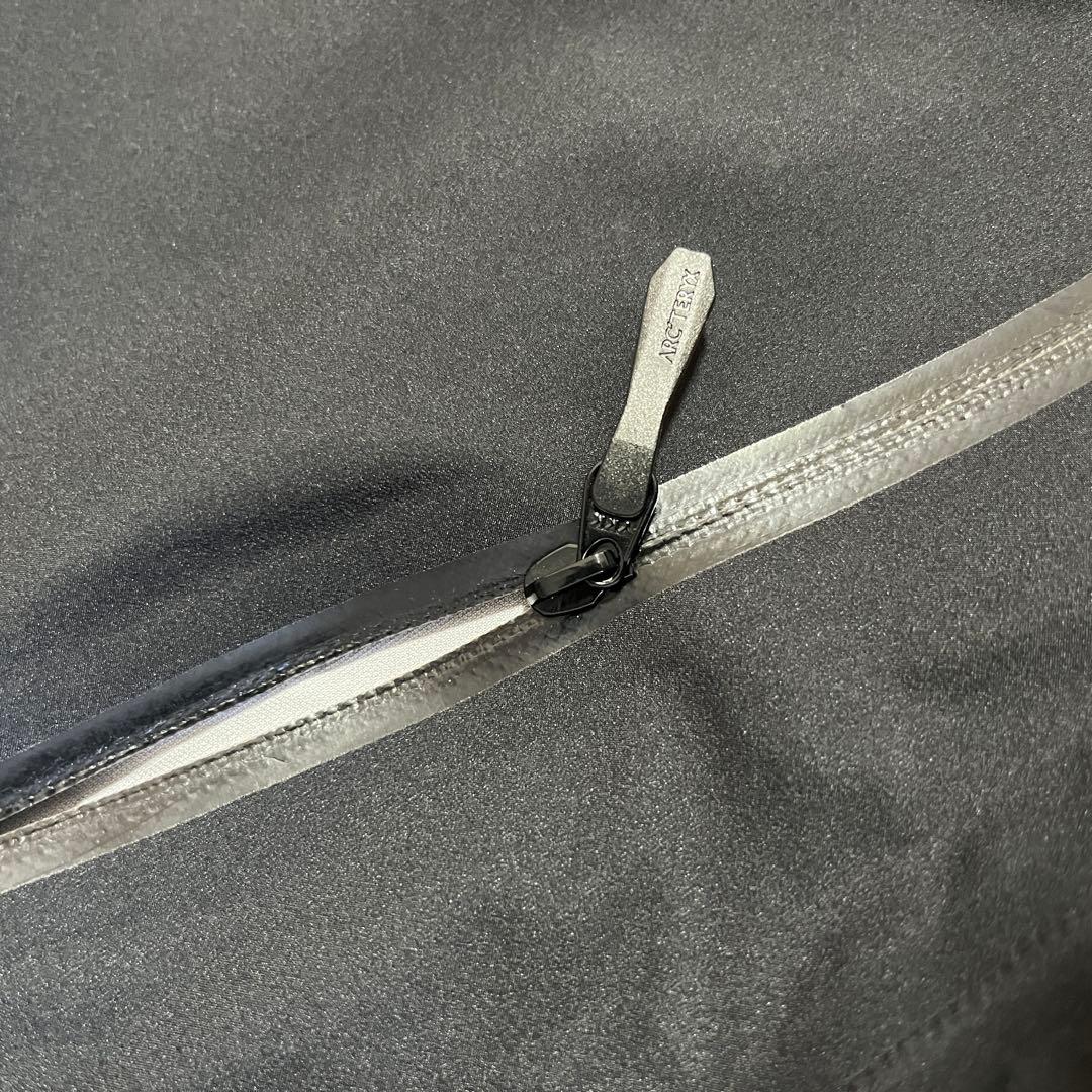 人気 旧ロゴ ARC'TERYX ベータジャケット Sサイズ ブラック