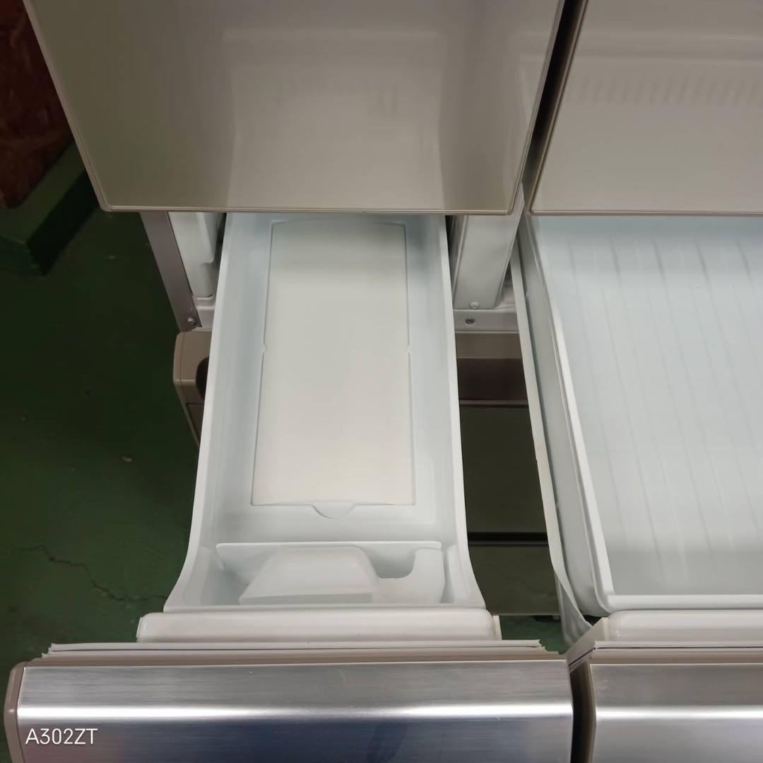 422 パナソニック　大型冷蔵庫　400L強　小型　家庭用　自動製氷　観音開き