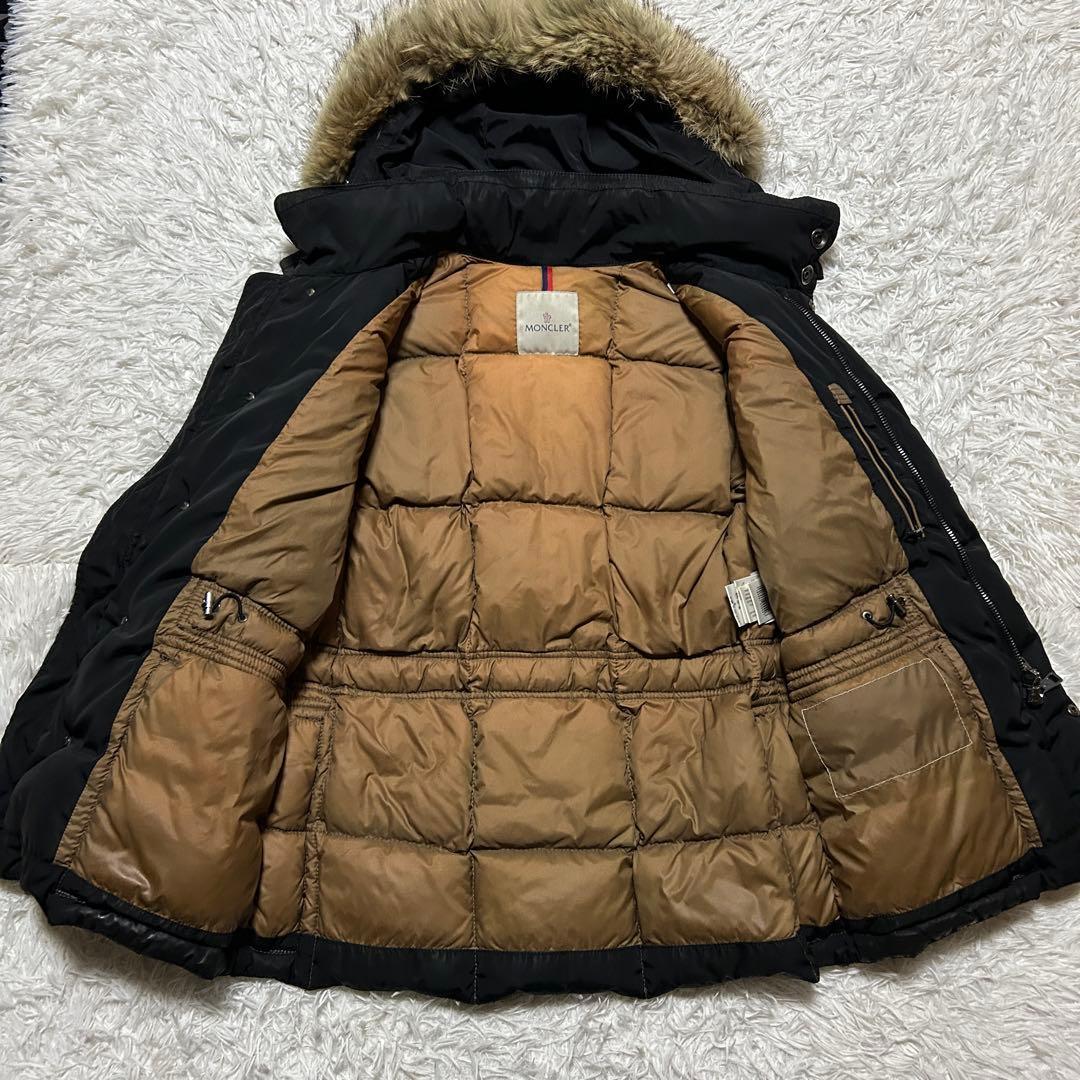 【】 モンクレール ダウンジャケット ブラック 激レア　肩ロゴ