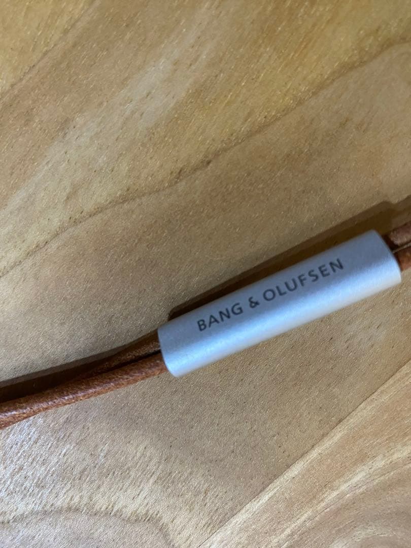 バング・アンド・オルフセン　スピーカーA1 2nd Gen