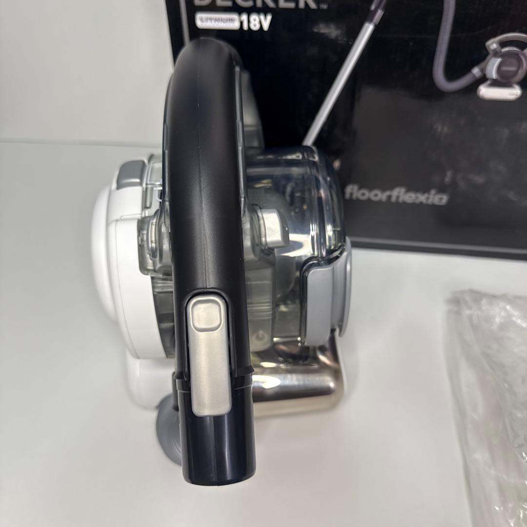 BLACK+DECKER コードレス掃除機 18V