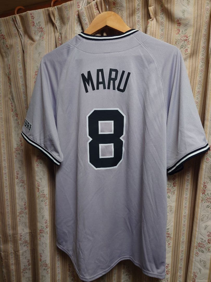 読売ジャイアンツ2024年NIKE製ビジターユニホームLサイズ丸佳浩【中古品】