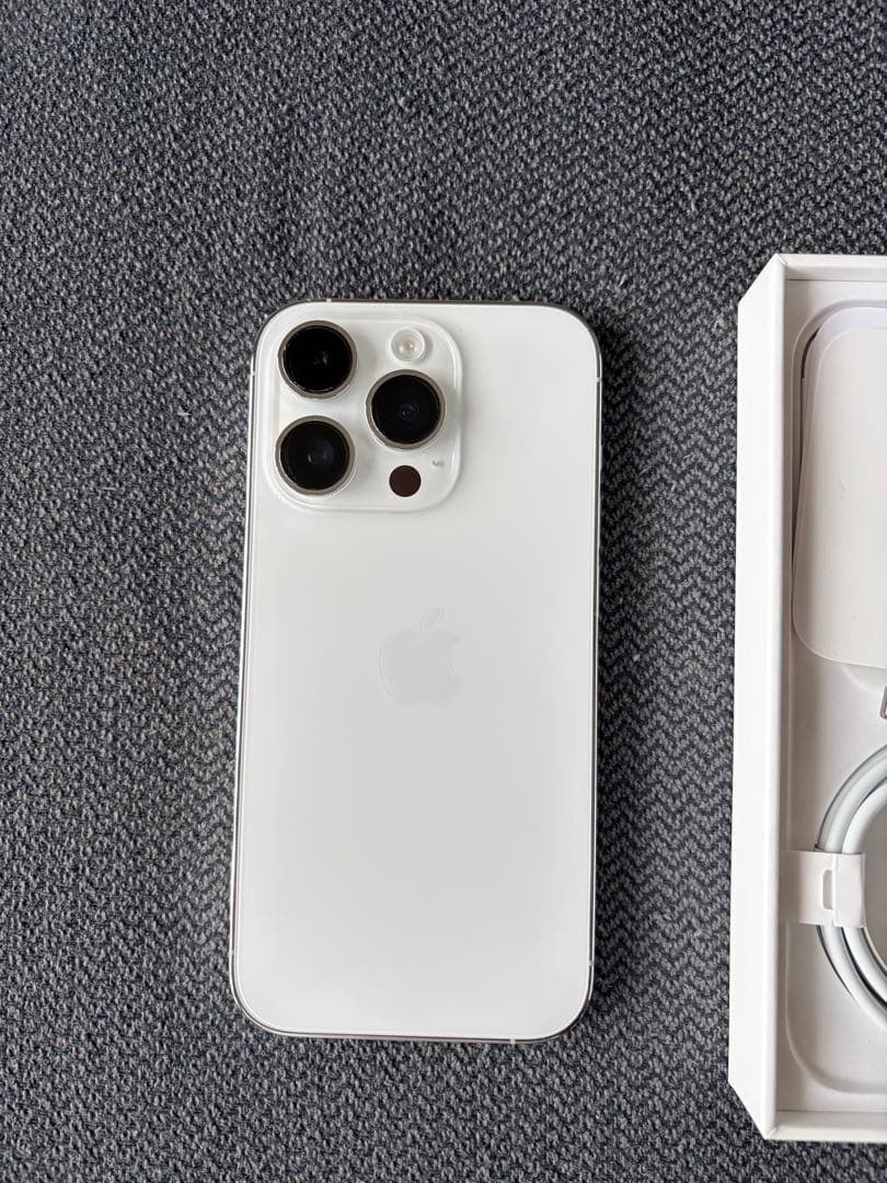 iPhone 14 Pro シルバー128GB本体