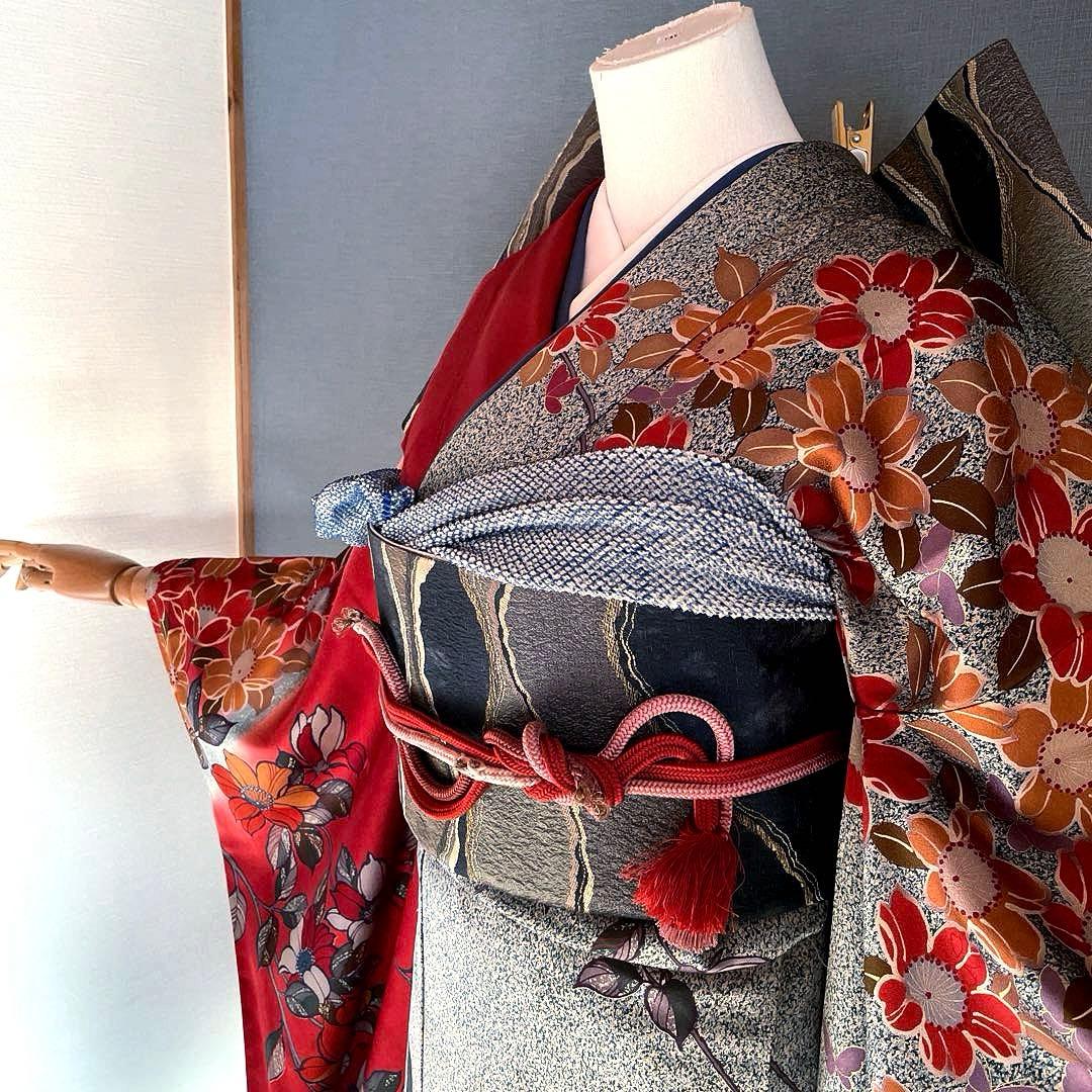 振袖フルセット　朱色手描き友禅　ブルーたたき染め　成人式振袖　振袖　染分け