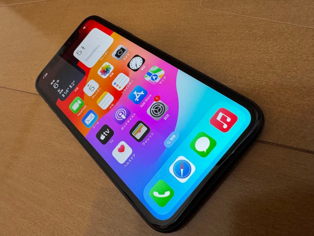 動作品&美品　SIMフリー Apple iPhone11 64GB ブラック