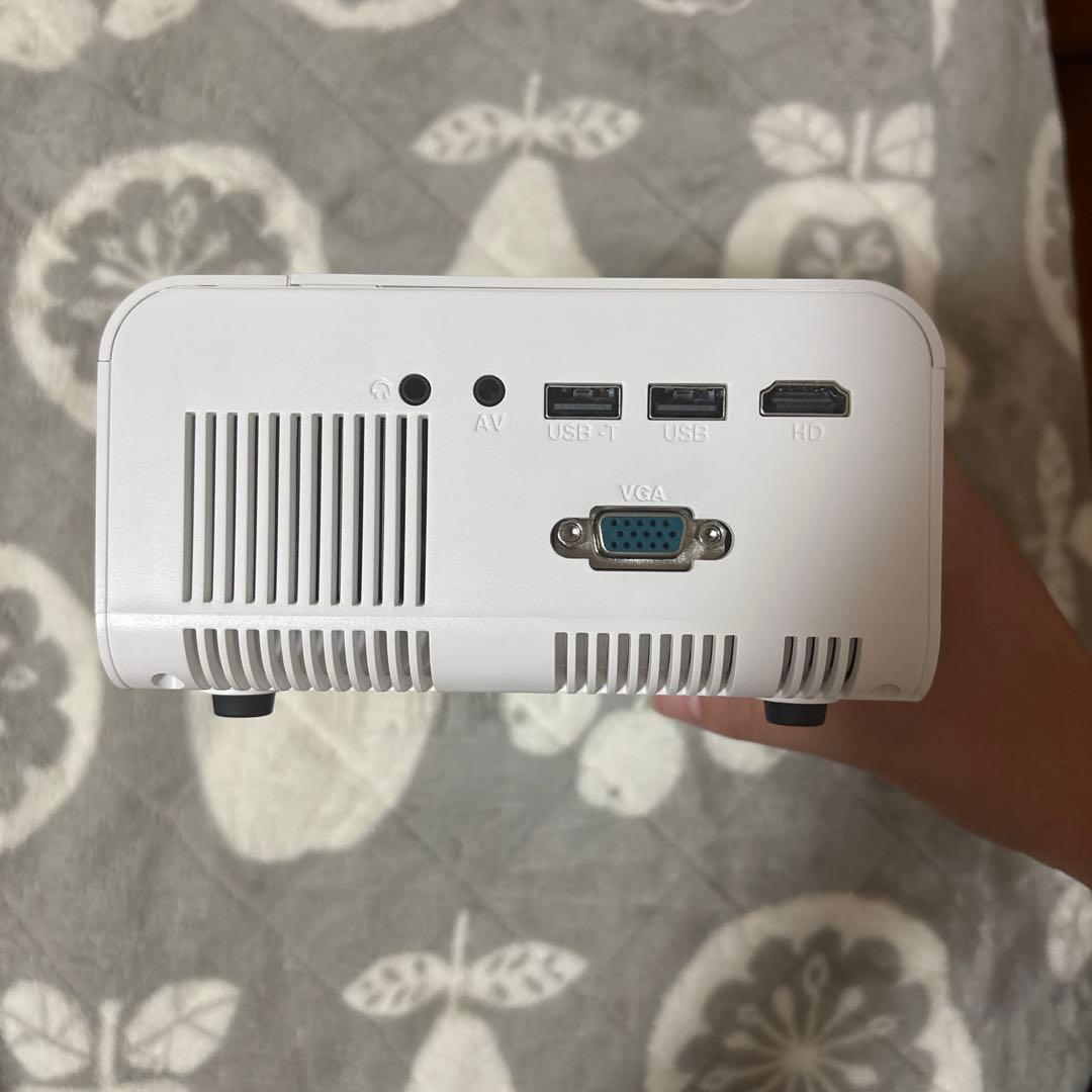 Wimius プロジェクター 本体 ホワイト