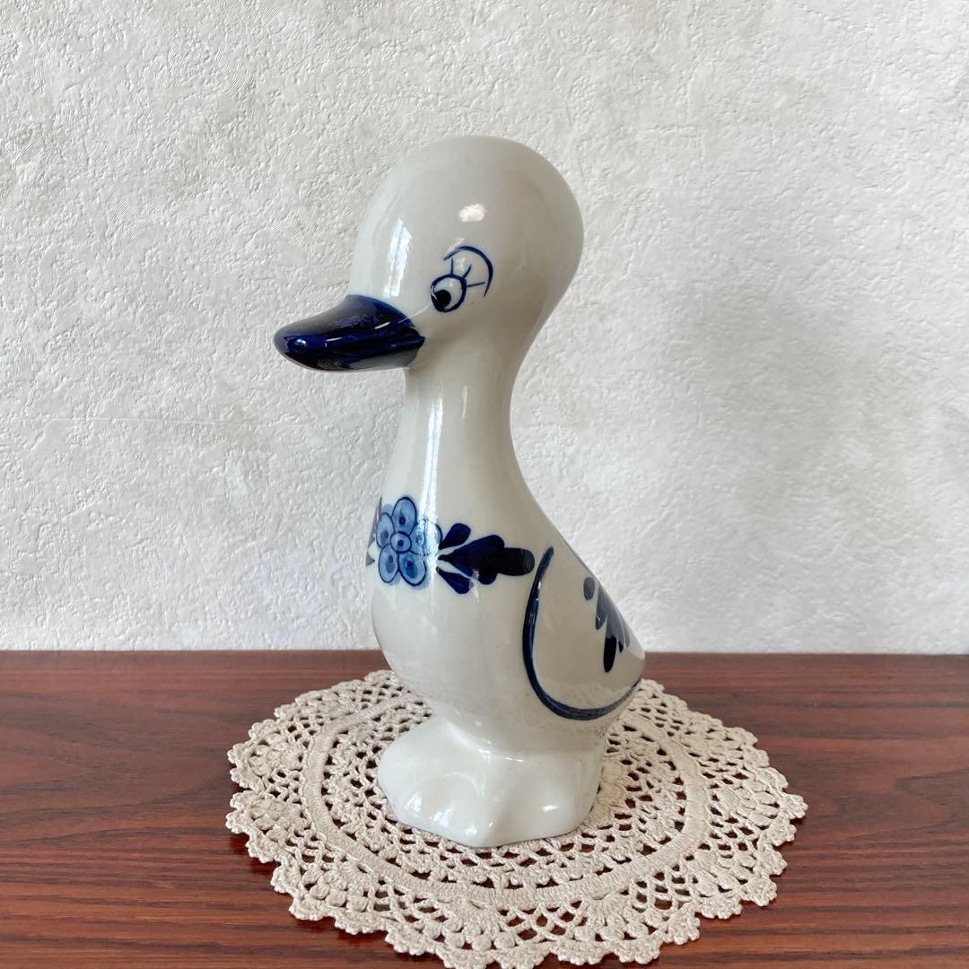 デルフトブルー　アヒル　陶器　置物　オブジェ　ハンドペイント
