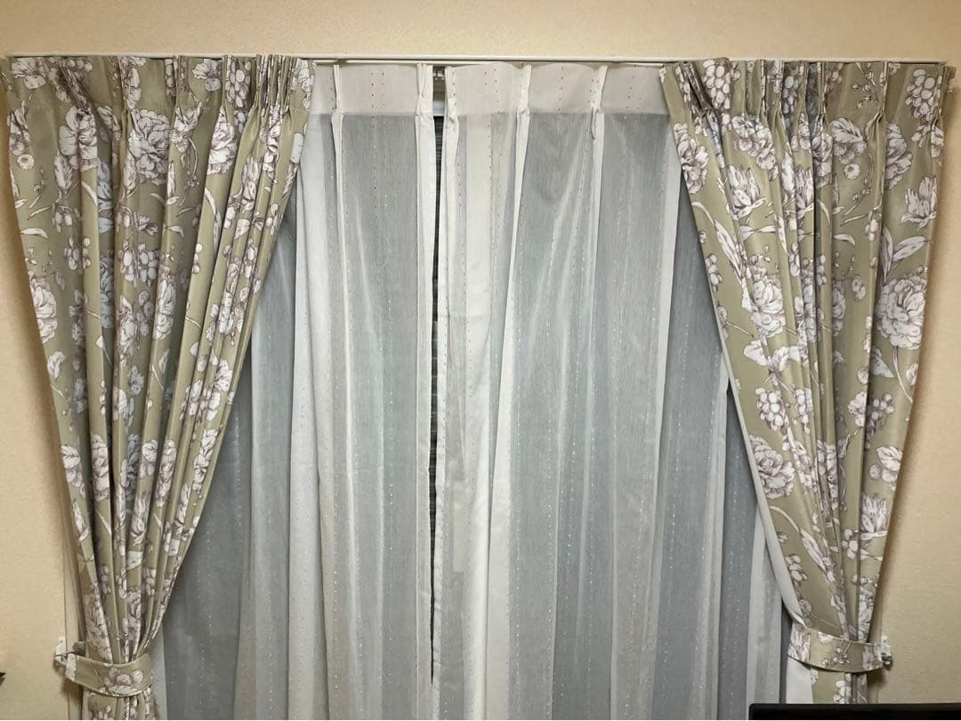 花柄 ドレープカーテン2倍ヒダ 巾1900 丈 2030 Aフック タッセル付