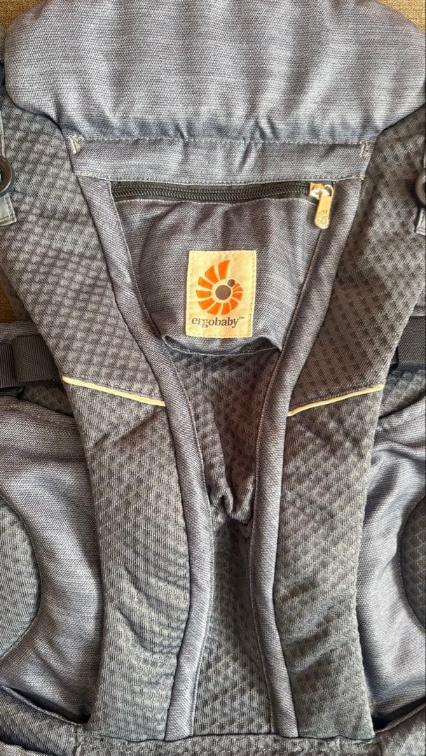 抱っこひも・スリング UKI