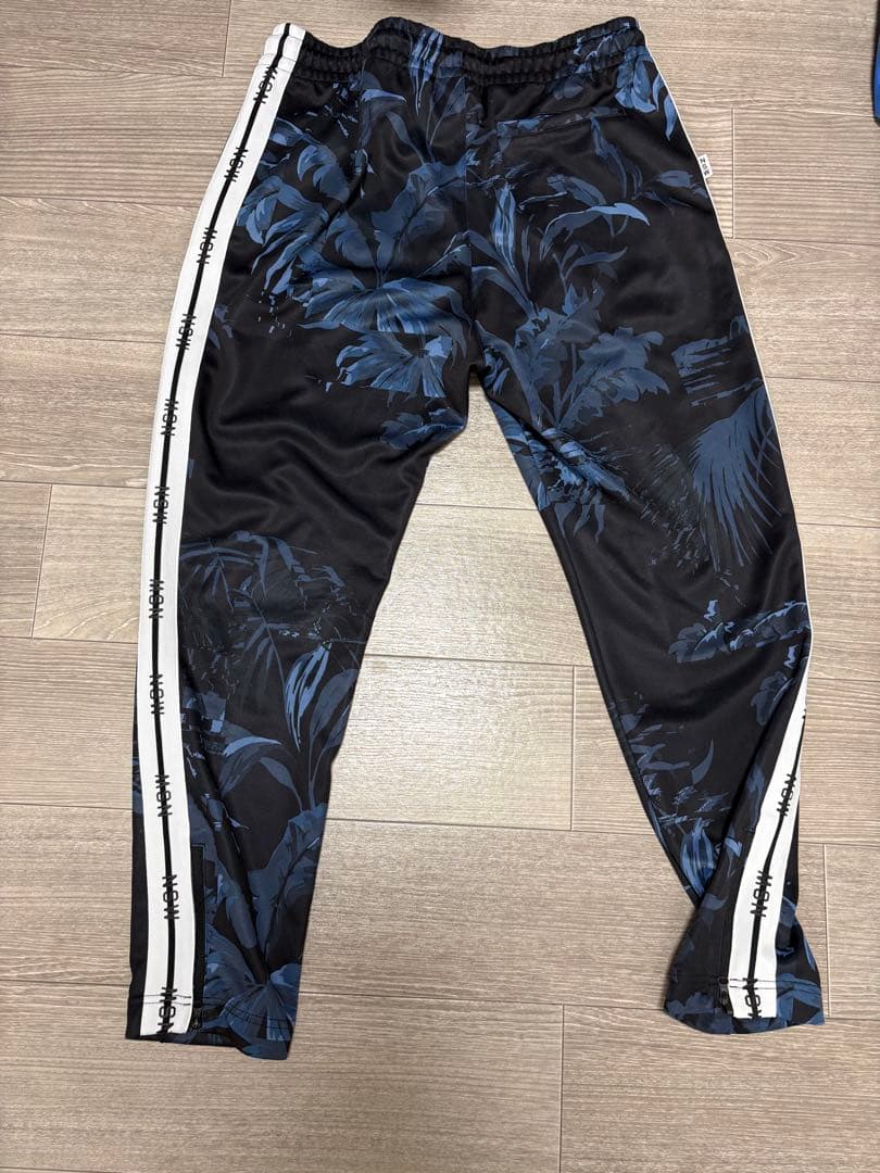 マチカフェさん専用ブラック/ブルー花柄 NIKE ナイキジャージ※お値下げ対応可