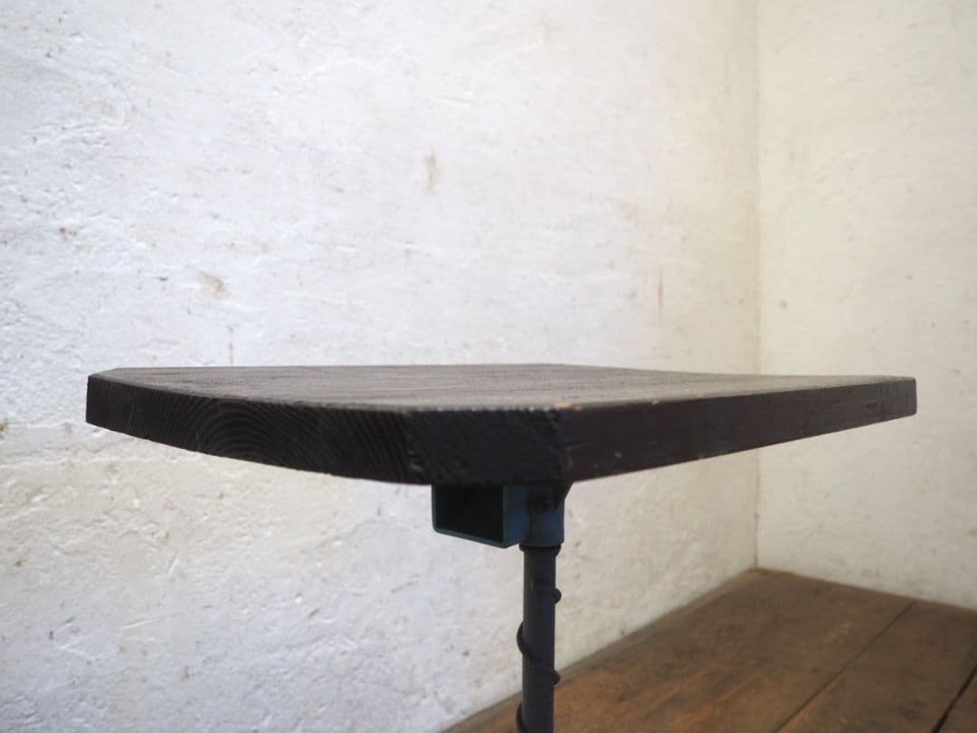 1213 ヴィンテージ　古い鉄脚テーブル　レトロ　工業系　インダストリアル　台