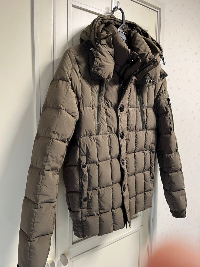 TATRAS オリーブ色 キルティングダウンジャケット