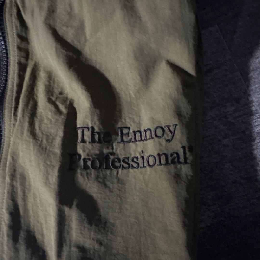 The Ennoy Professional シャカシャカ SS21 オリーブ